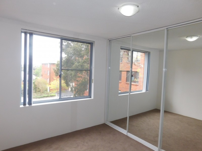 43/21 Meadow Crescent, Meadowbank NSW 2114