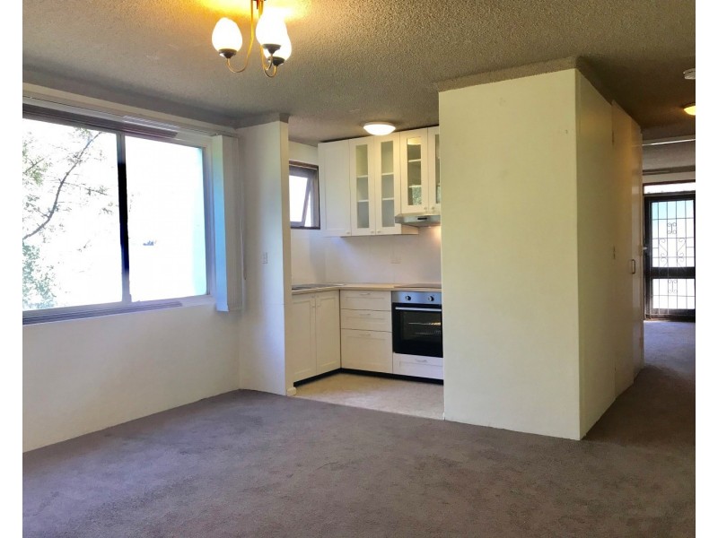 11/52 Meadow Crescent, Meadowbank NSW 2114