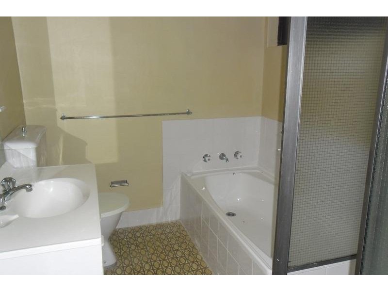 211 Waterloo Road, Marsfield NSW 2122