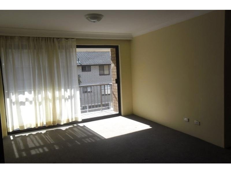 211 Waterloo Road, Marsfield NSW 2122