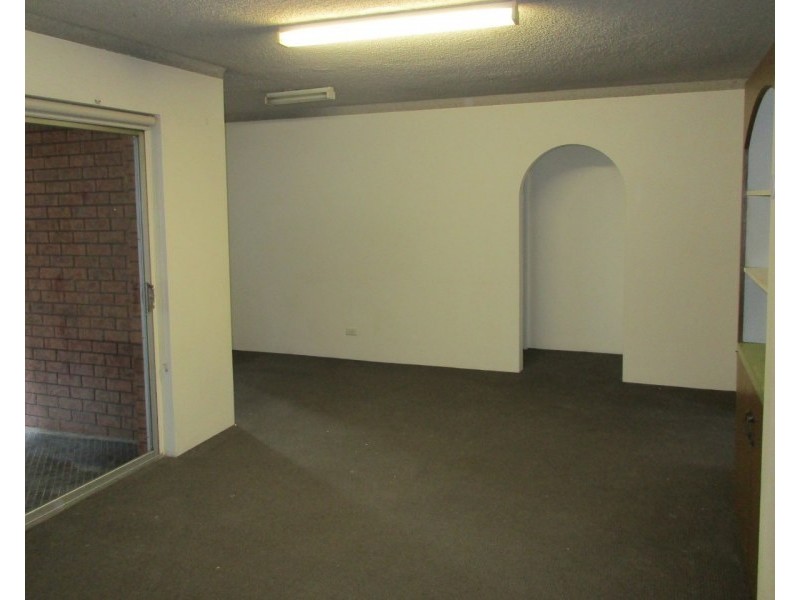 1/2 First Avenue, Eastwood NSW 2122