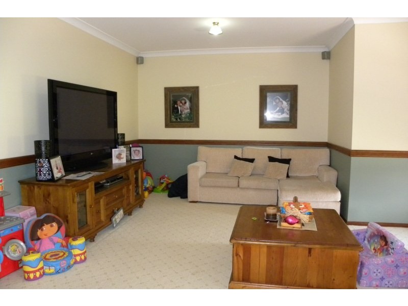 50 Berkleys Road, Young NSW 2594