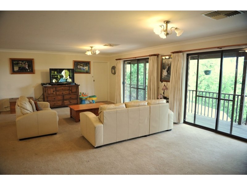 173 William Street, Young NSW 2594