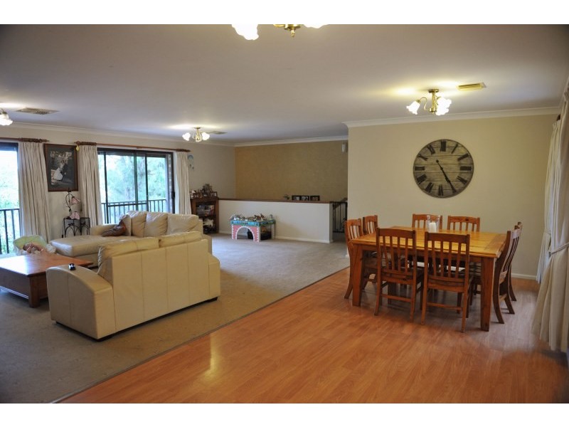 173 William Street, Young NSW 2594