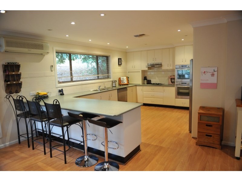 173 William Street, Young NSW 2594