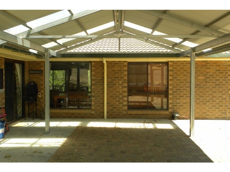 173 William Street, Young NSW 2594