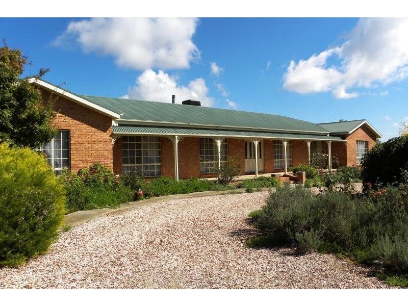 30 Kellys Road, Young NSW 2594