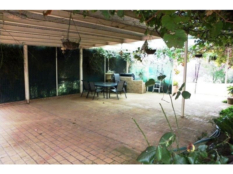 30 Kellys Road, Young NSW 2594