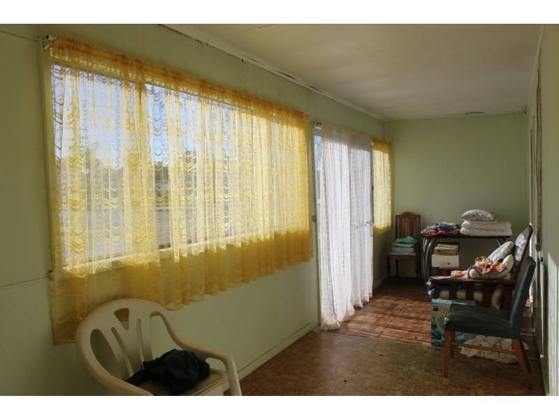 19 Wombat Street, Young NSW 2594