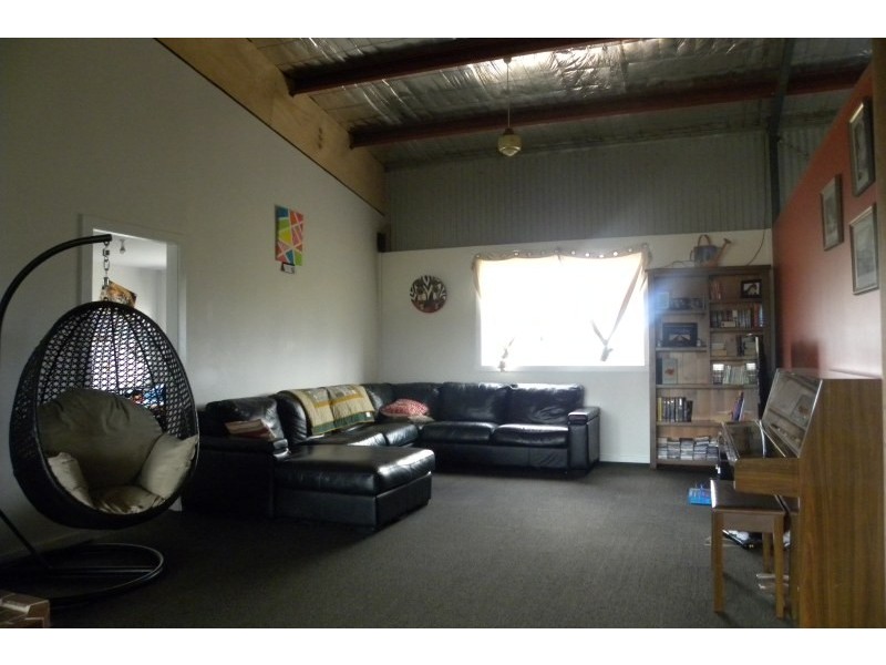 42 Woodlands Road Road, Young NSW 2594