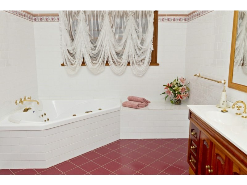 457 Back Creek Road, Young NSW 2594