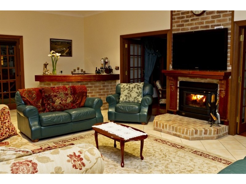 457 Back Creek Road, Young NSW 2594