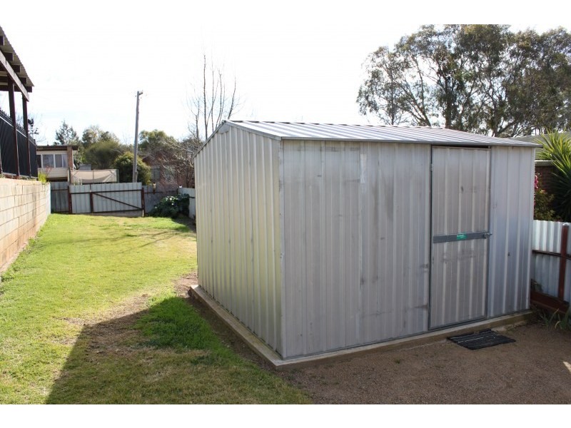 30 Cowper Street, Young NSW 2594
