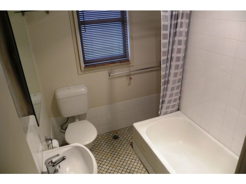 41 Taylor Road, Young NSW 2594