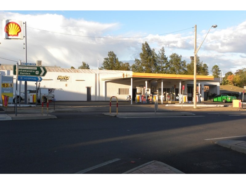 85 Main Street, Young NSW 2594