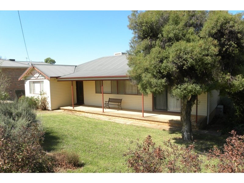 45 Fontenoy Street, Young NSW 2594