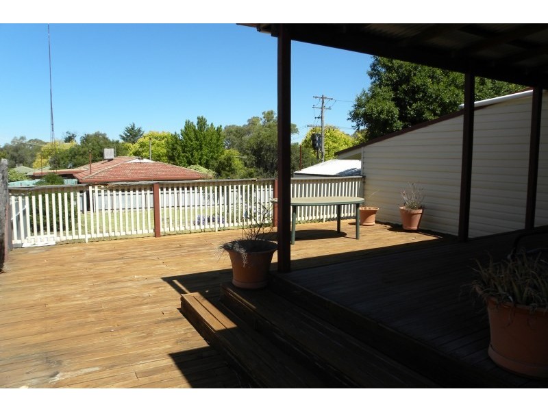 45 Fontenoy Street, Young NSW 2594
