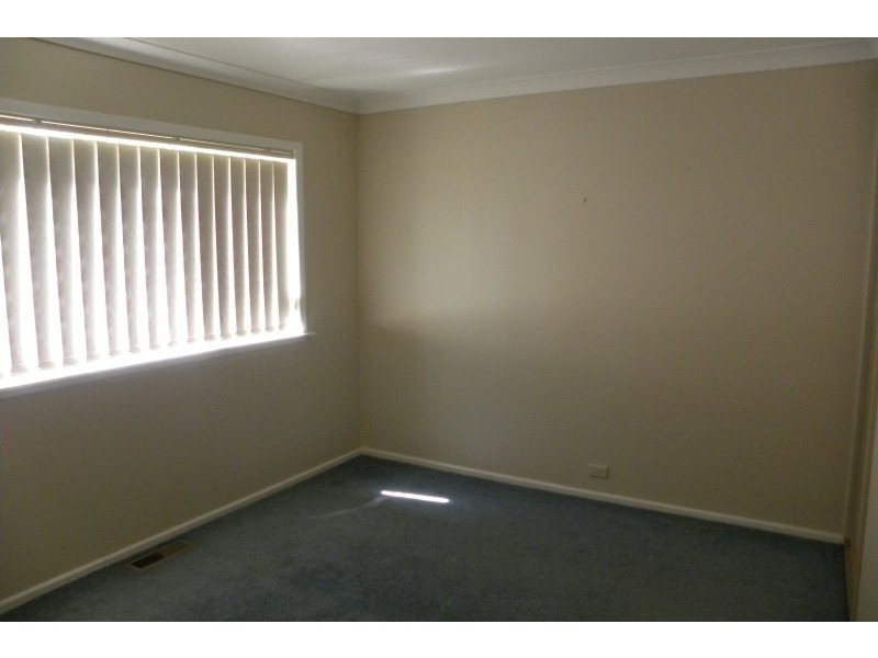 45 Fontenoy Street, Young NSW 2594