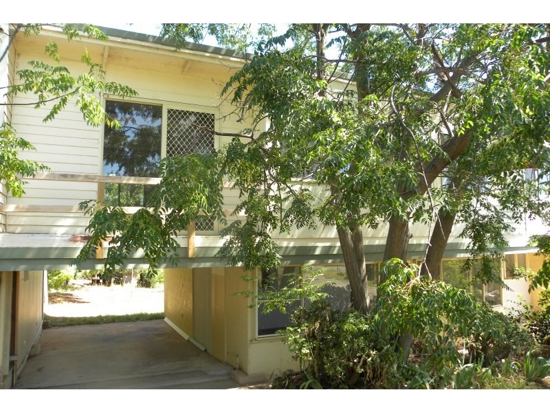 6 Dwyer Drive, Young NSW 2594