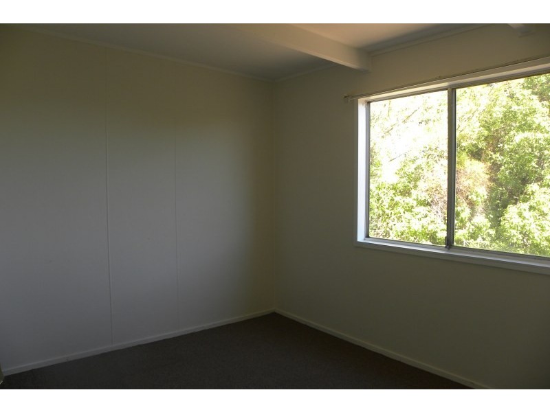 6 Dwyer Drive, Young NSW 2594