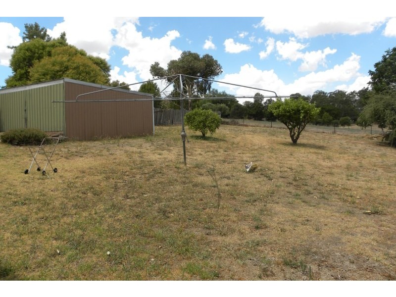 14 Florence Street, Young NSW 2594