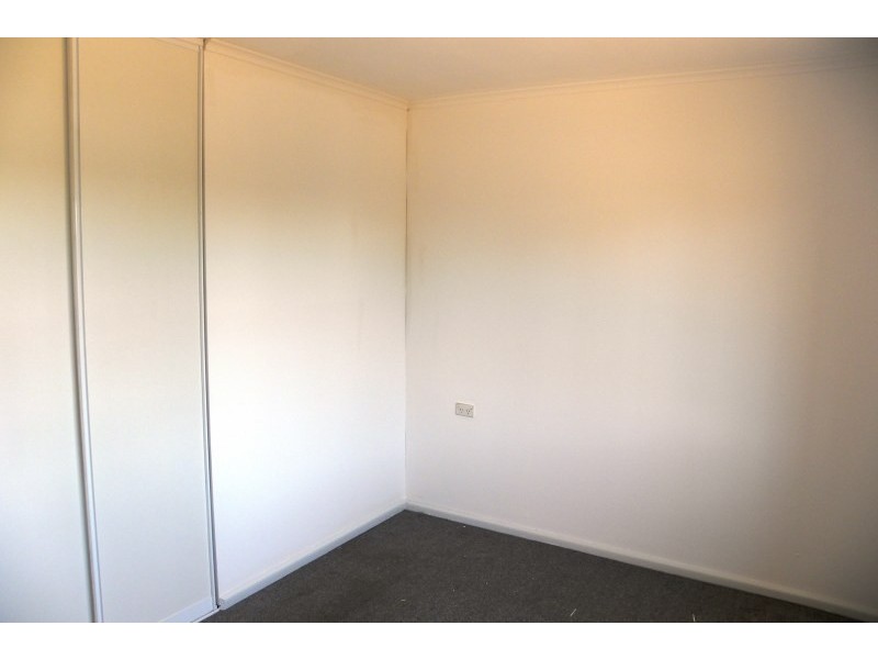 112 Berthong Street, Young NSW 2594