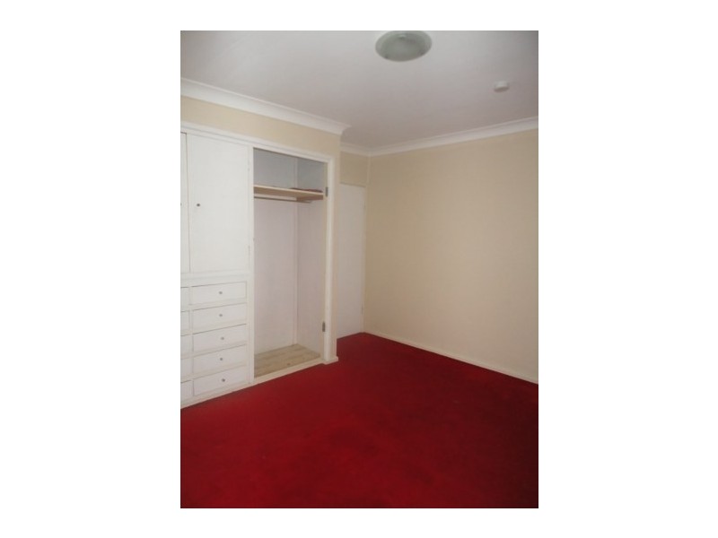 12 Milong Street, Young NSW 2594