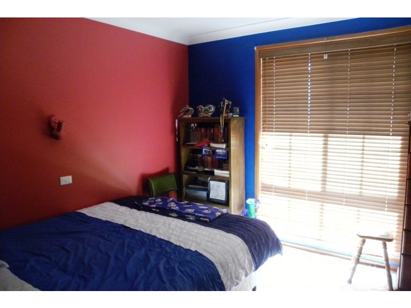 89 Fontenoy Street, Young NSW 2594