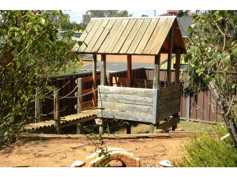 89 Fontenoy Street, Young NSW 2594