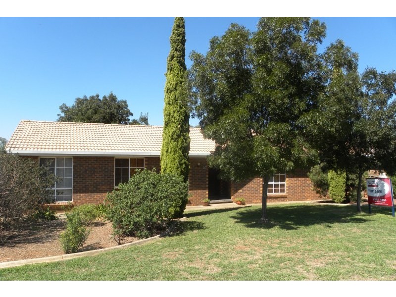 89 Fontenoy Street, Young NSW 2594