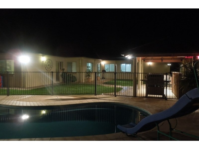 6 Jake Miller Place, Young NSW 2594