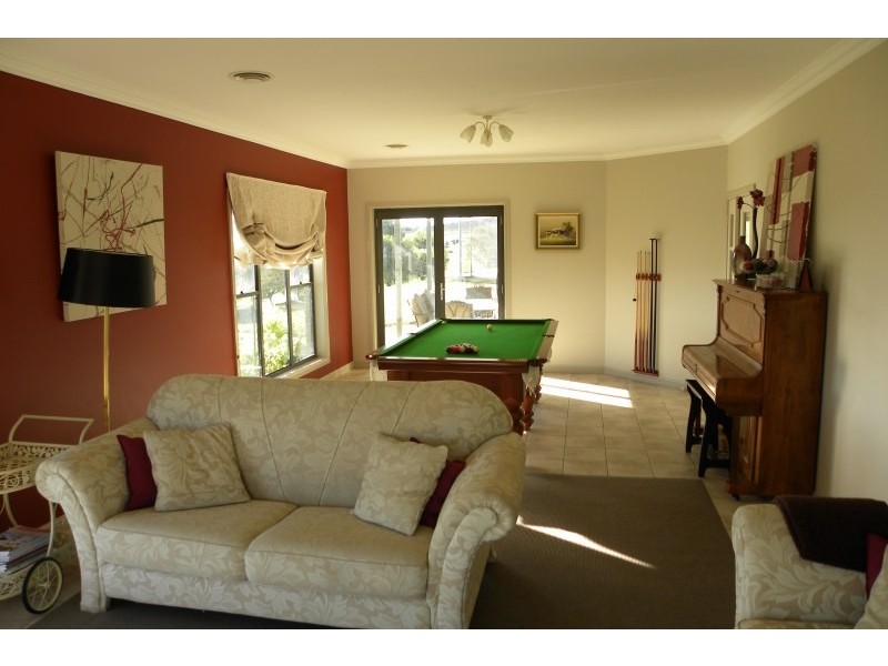 1 Bonnington Road, Young NSW 2594