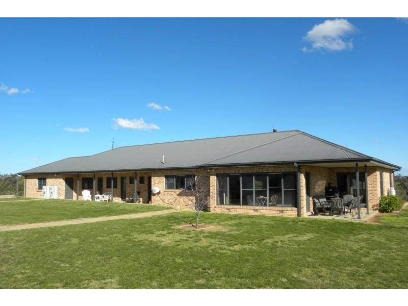 1 Bonnington Road, Young NSW 2594