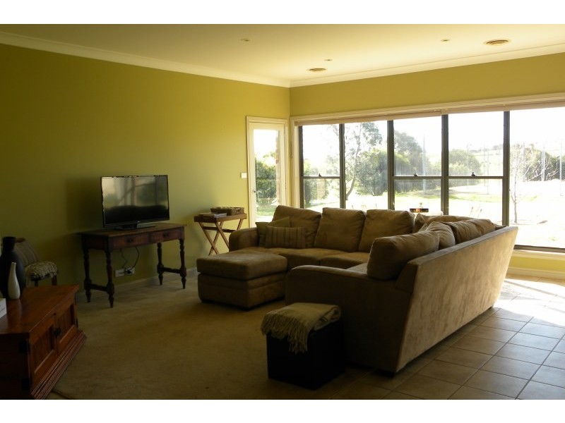 1 Bonnington Road, Young NSW 2594