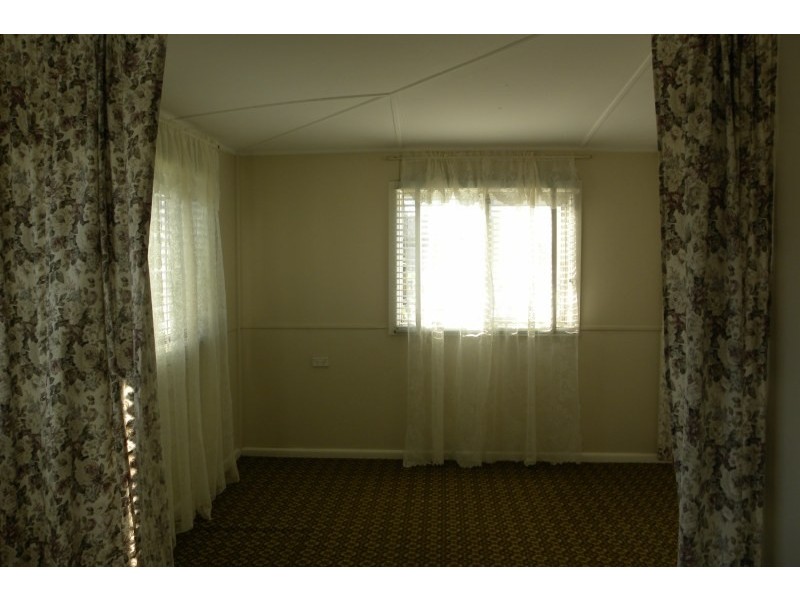 172 Nasmyth Street, Young NSW 2594