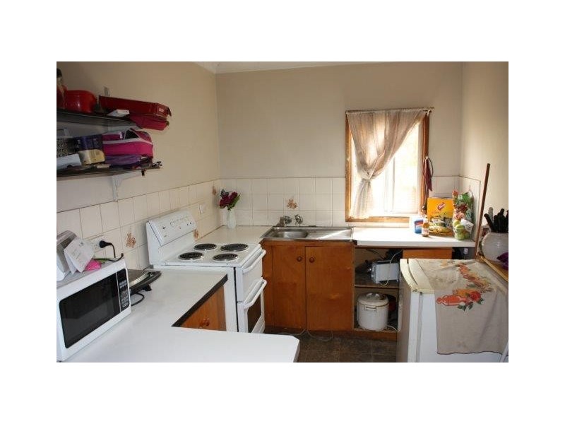 45 Caple Street, Young NSW 2594