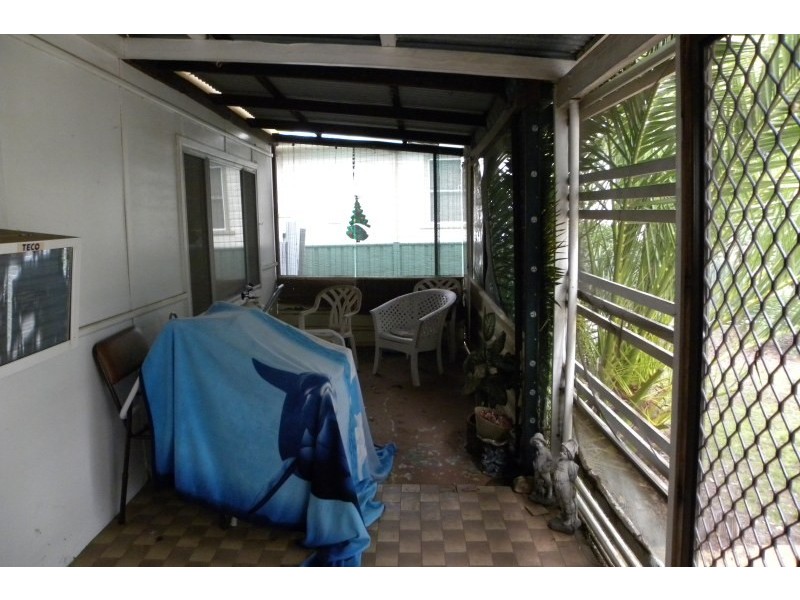 50 Murringo Street, Young NSW 2594