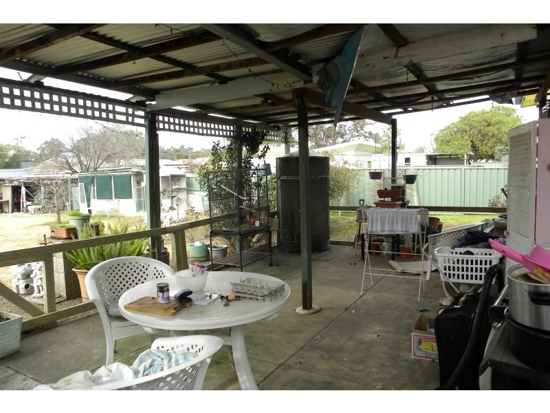 50 Murringo Street, Young NSW 2594