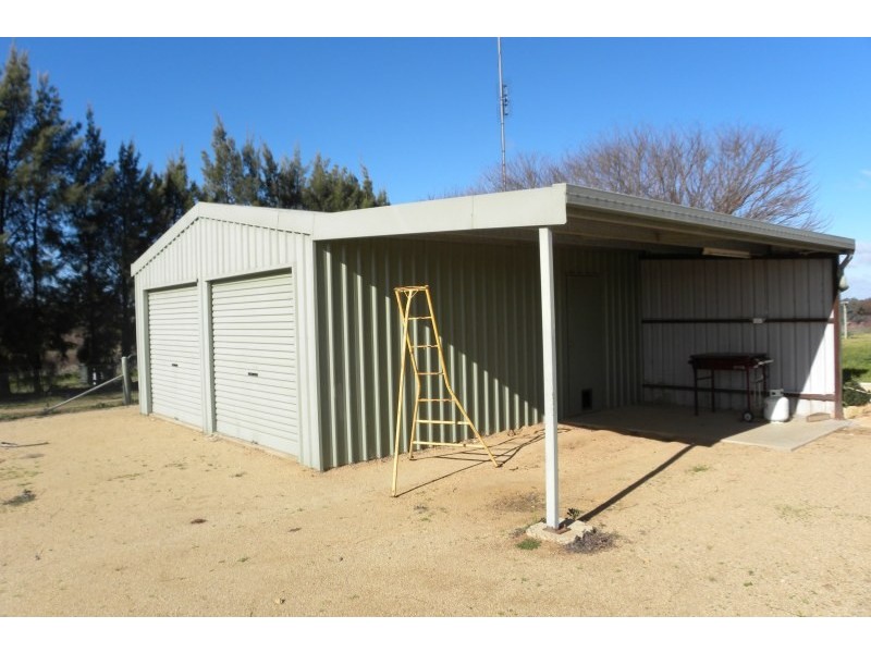 Lot 2 & 32 Pine Road, Young NSW 2594