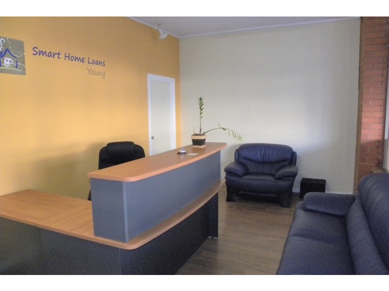 3/ Lynch Street, Young NSW 2594