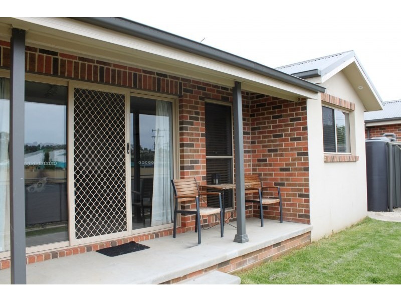 3/18 Thornhill Street, Young NSW 2594