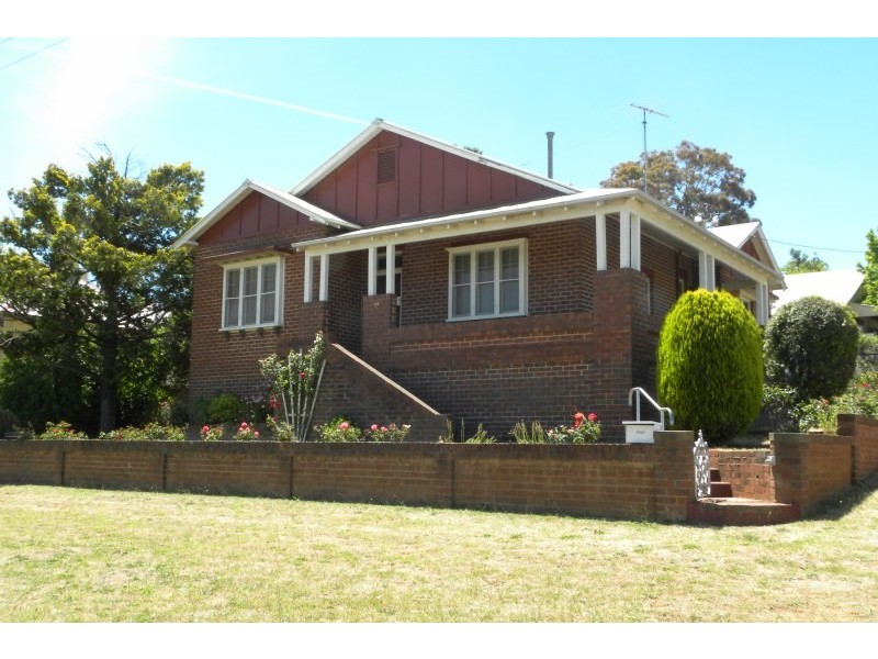 117 Nasmyth Street, Young NSW 2594