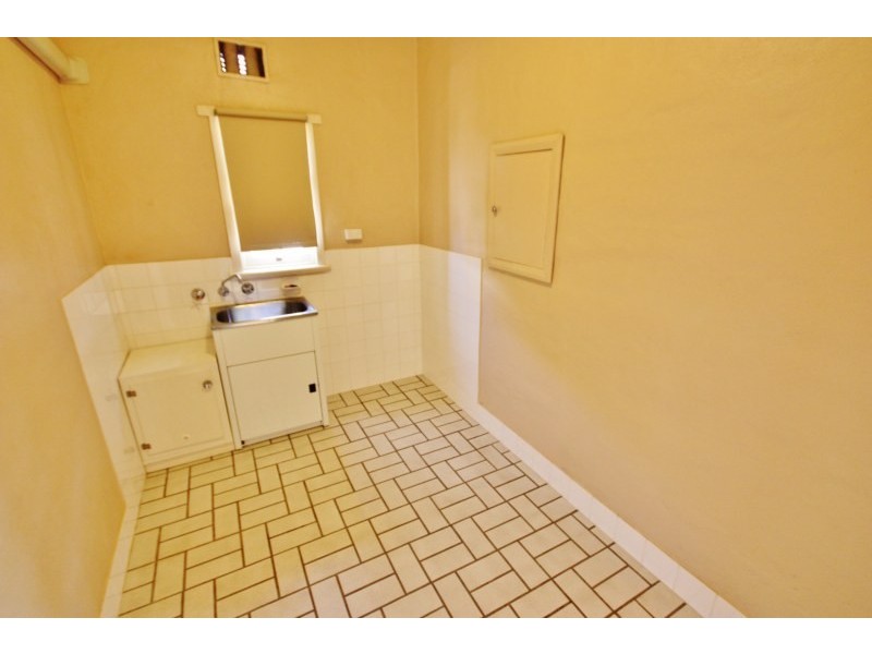 117 Nasmyth Street, Young NSW 2594