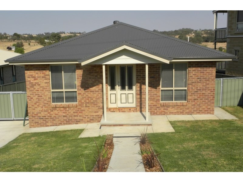 55A Templemore Street, Young NSW 2594
