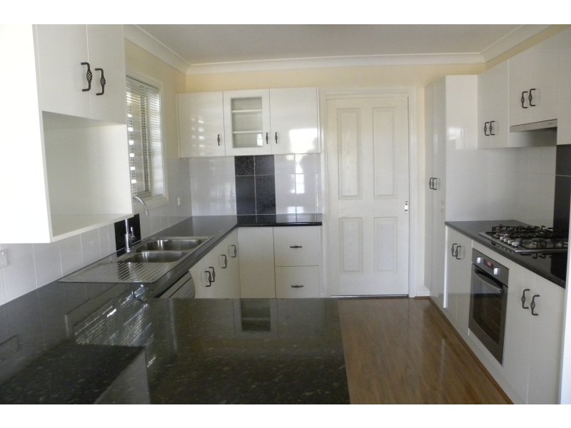 55A Templemore Street, Young NSW 2594