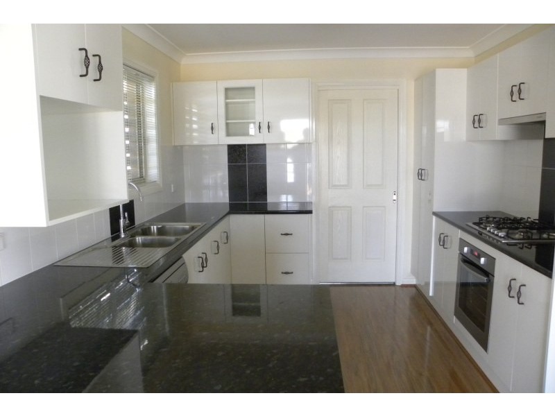 55A Templemore Street, Young NSW 2594