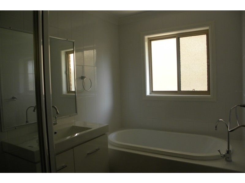 55A Templemore Street, Young NSW 2594