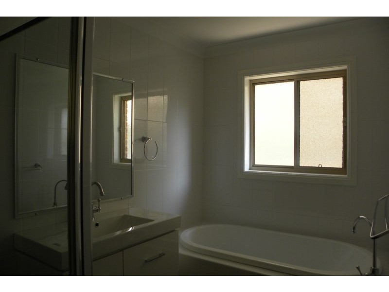 55A Templemore Street, Young NSW 2594