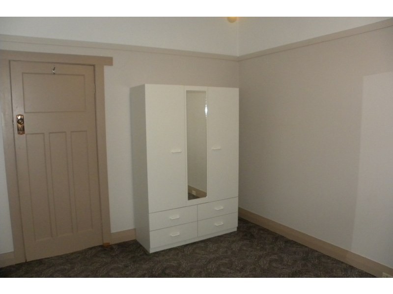 117 Nasmyth Street, Young NSW 2594