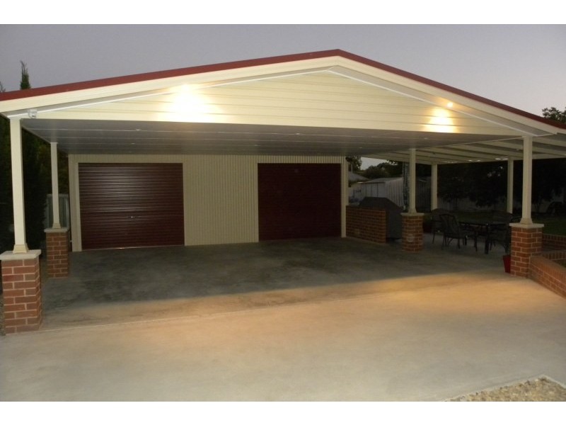 72 Wombat Street, Young NSW 2594
